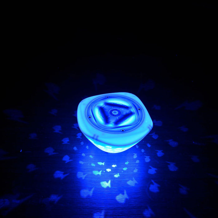 Fish Projection Bathtub Light Kids Toy LED Floating Underwater Submersible Swimming Pool Décor Light